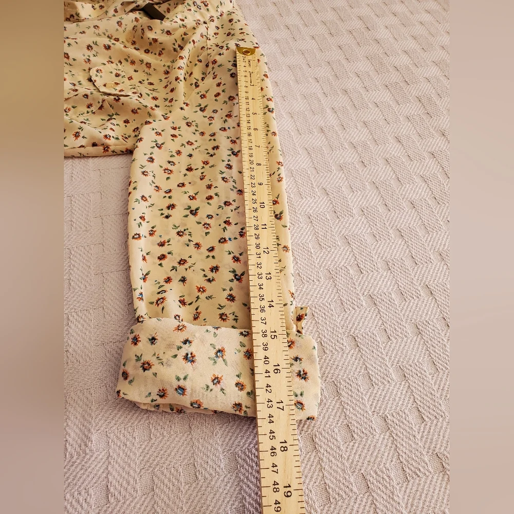 Vintage Mine Floral Crop Top Tie-Front Blouse - Picture 9 of 11